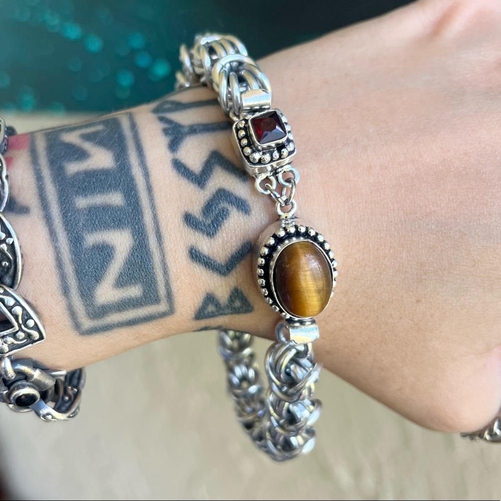 Handmade bizantine link chain bracelet with red garnet & tiger eye men bracelet - Picture 1 of 16